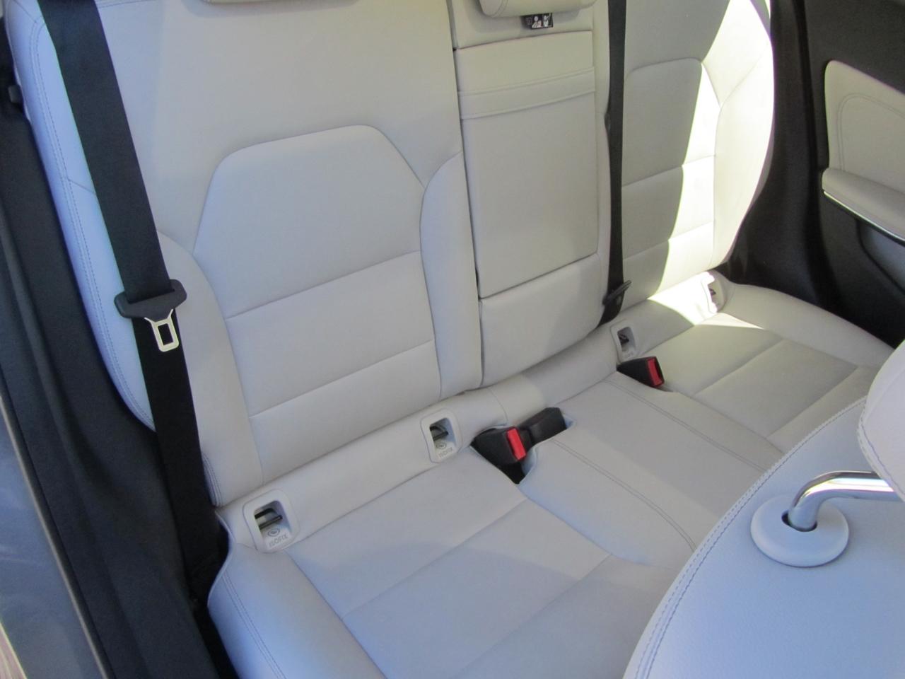 Mercedes-Benz GLA-Class GLA250 4MATIC 2016