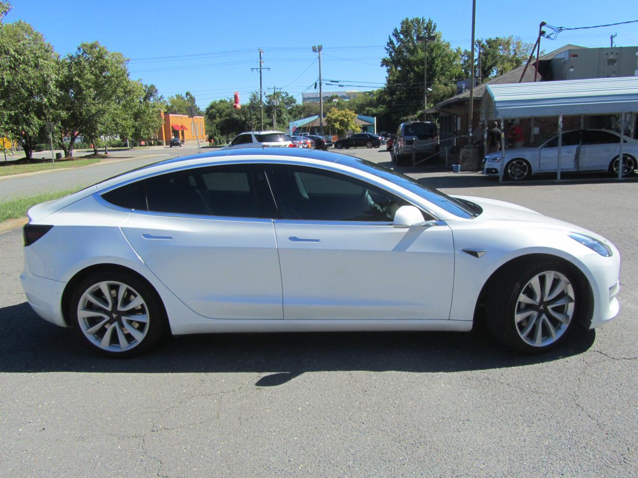 Tesla Model 3 Long Range 2019