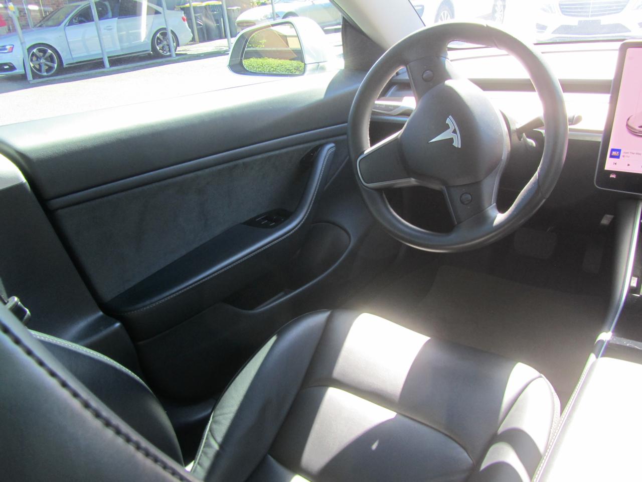 Tesla Model 3 Long Range 2019