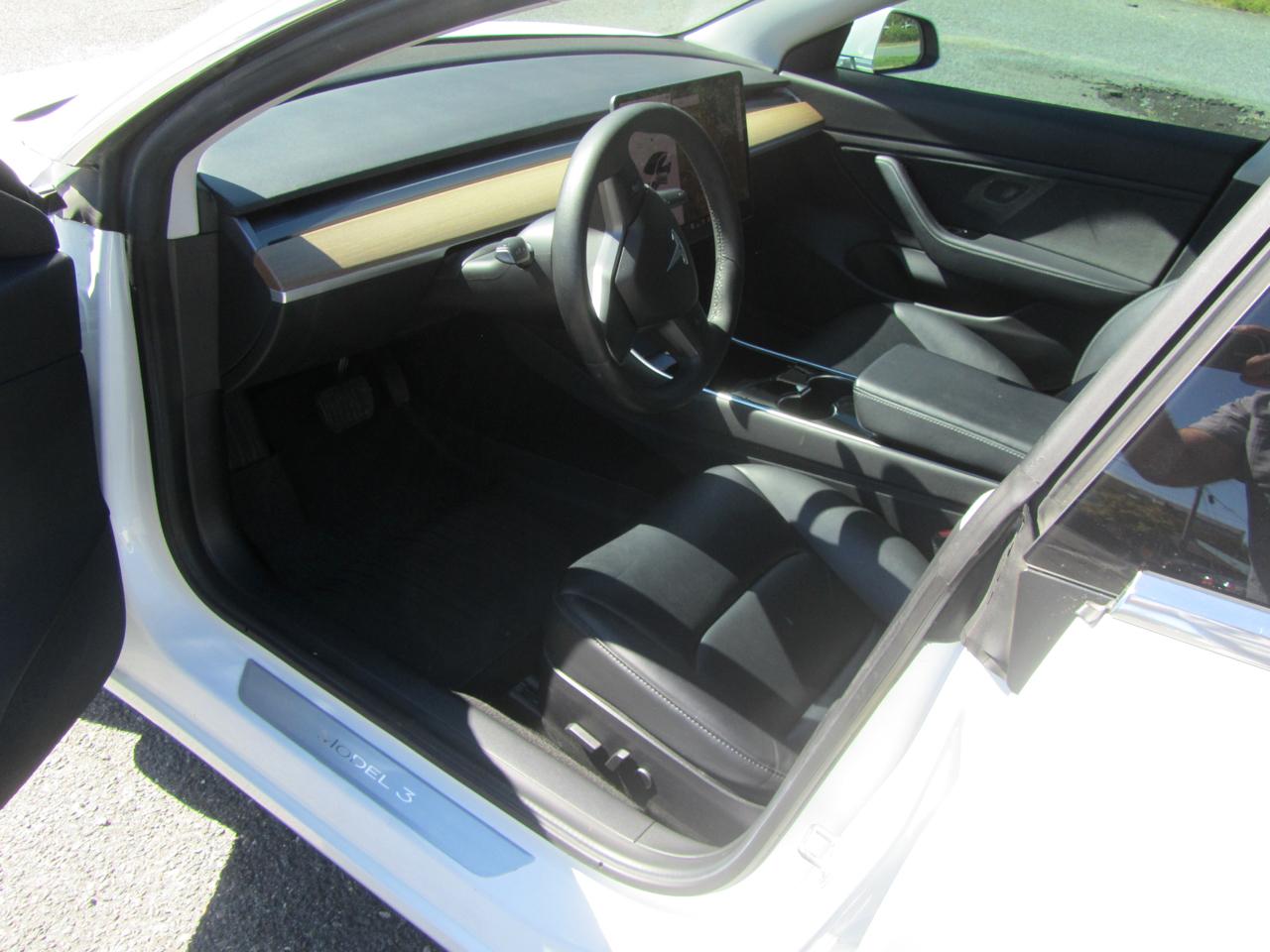 Tesla Model 3 Long Range 2019