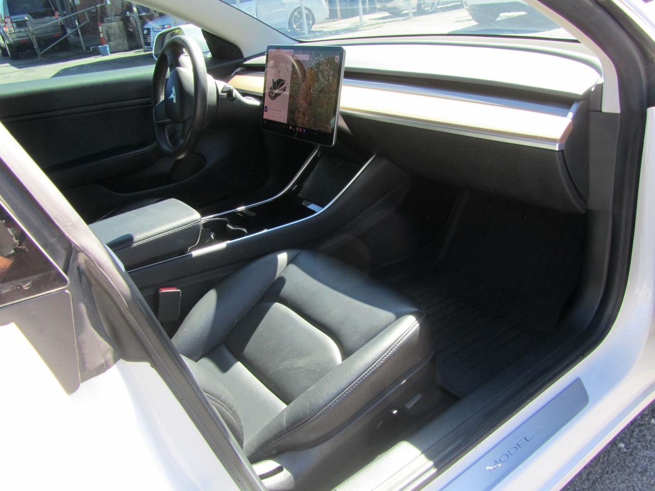 Tesla Model 3 Long Range 2019