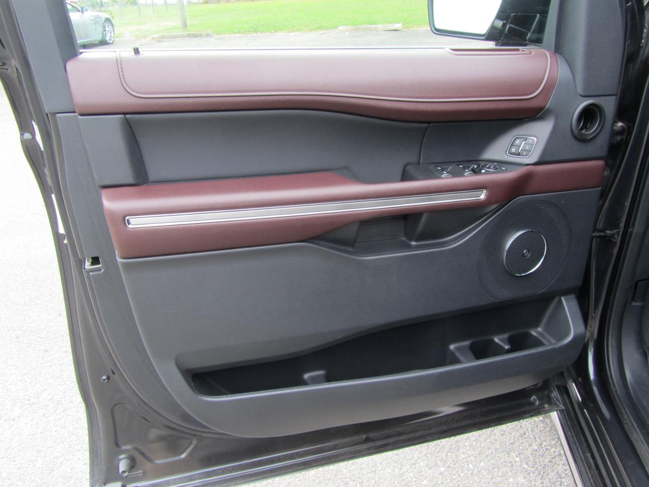 Ford Expedition MAX Limited 4WD 2023