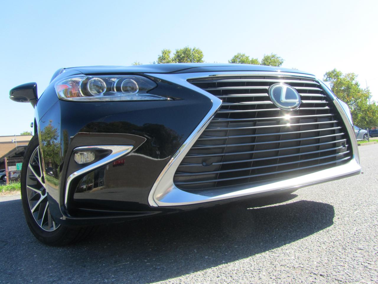 2016 Lexus ES 350 4D Luxury Sedan