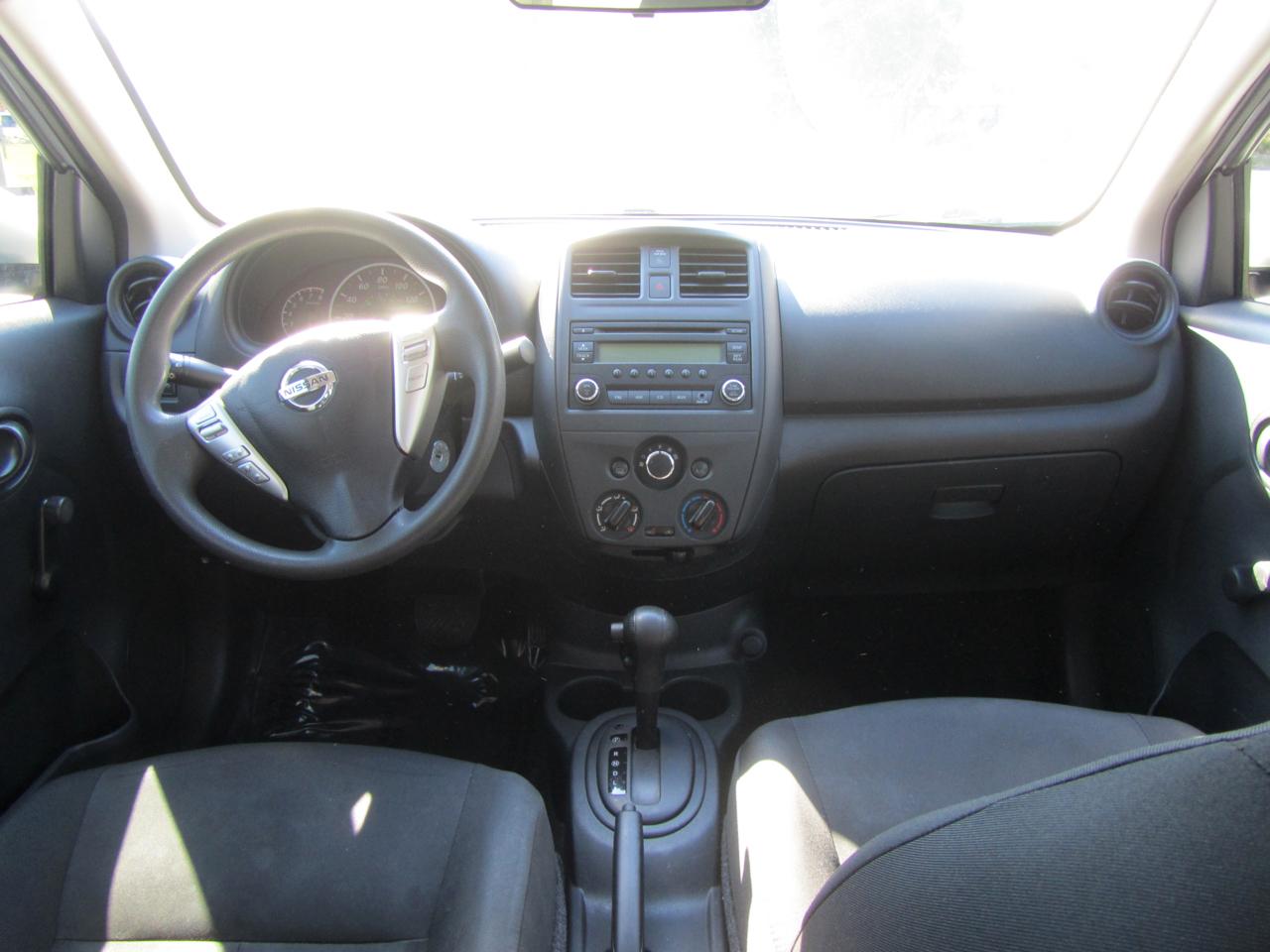 Nissan Versa 1.6 S 5M 2017