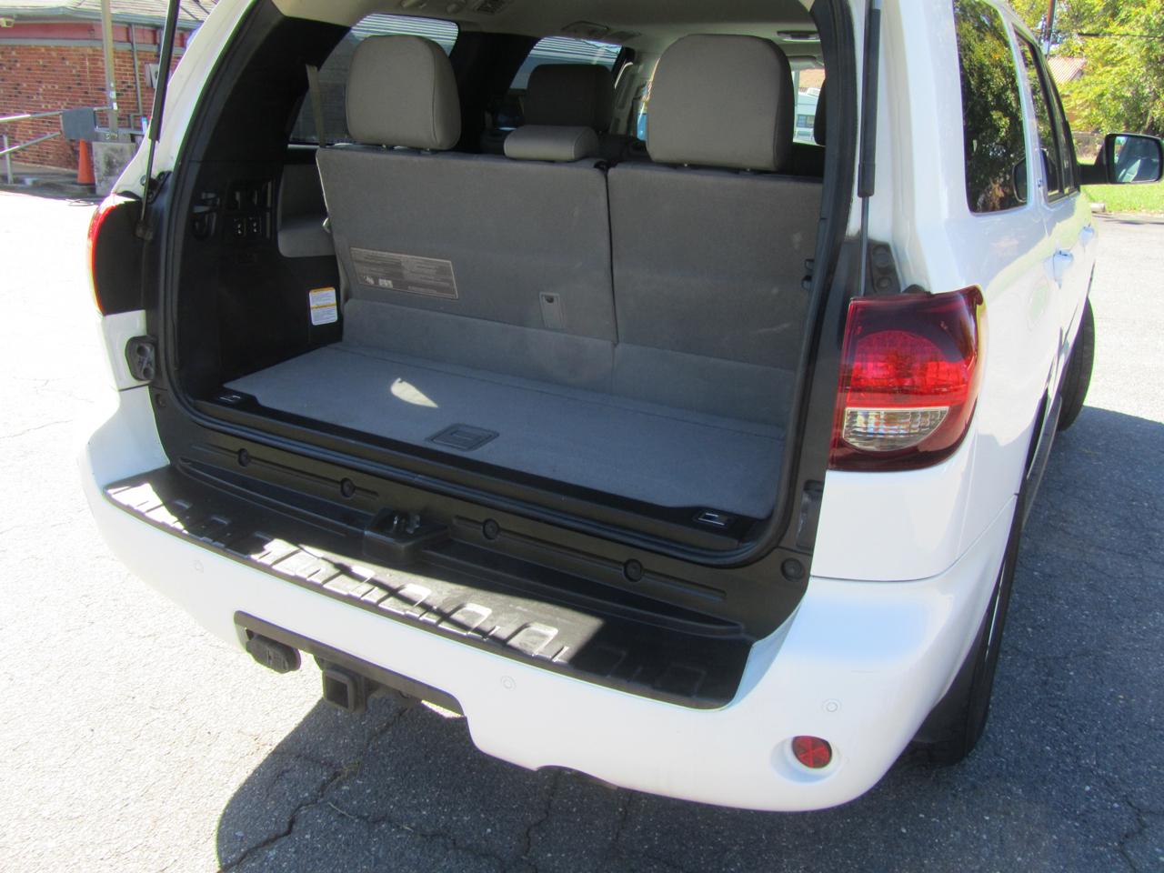 Toyota Sequoia  2018