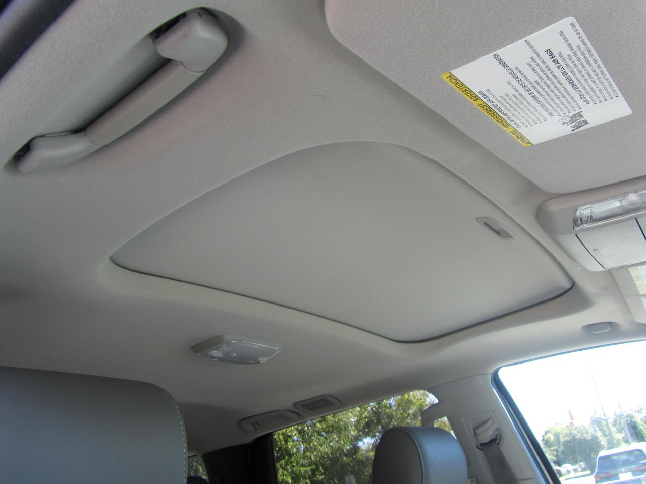 Toyota Sequoia  2018