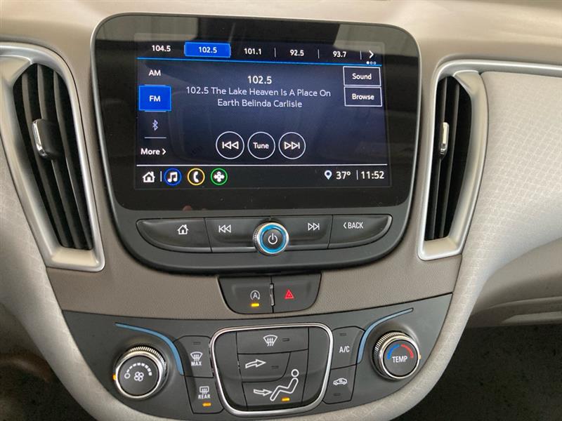 Chevrolet Malibu  2023