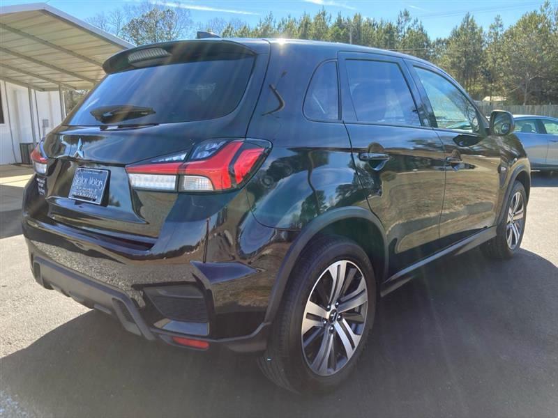 Mitsubishi Outlander Sport  2022