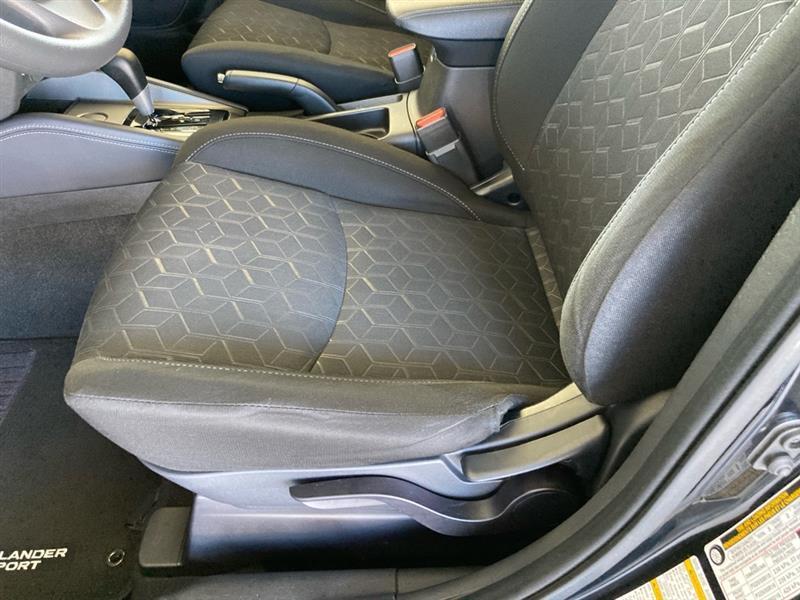 Mitsubishi Outlander Sport  2022