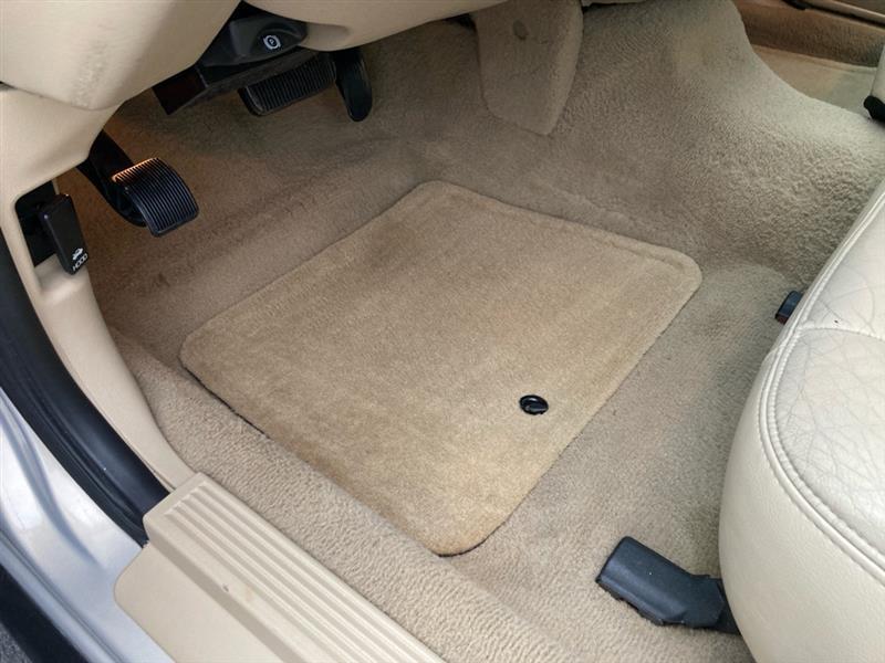 Ford Crown Victoria  2008