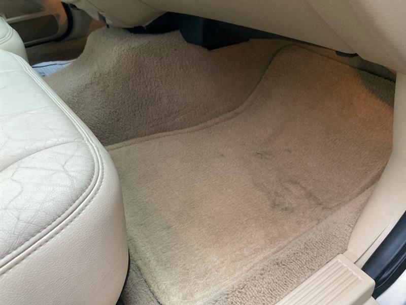 Ford Crown Victoria  2008