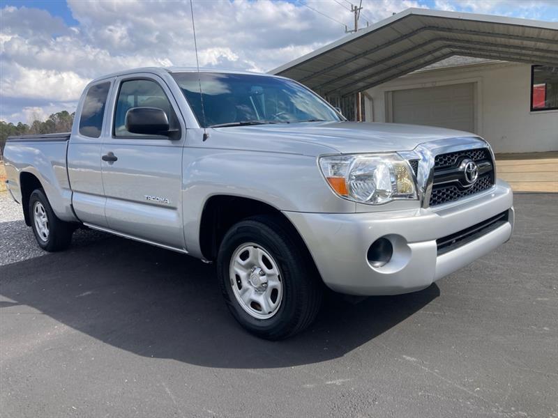 Toyota Tacoma  2011