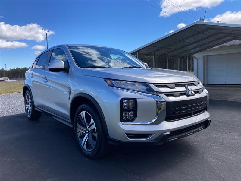 Mitsubishi Outlander Sport  2025