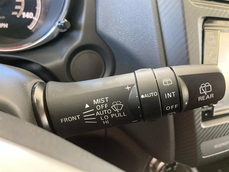 Mitsubishi Outlander Sport  2025