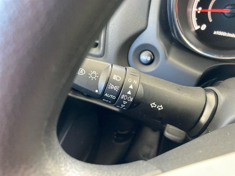 Mitsubishi Outlander Sport  2025