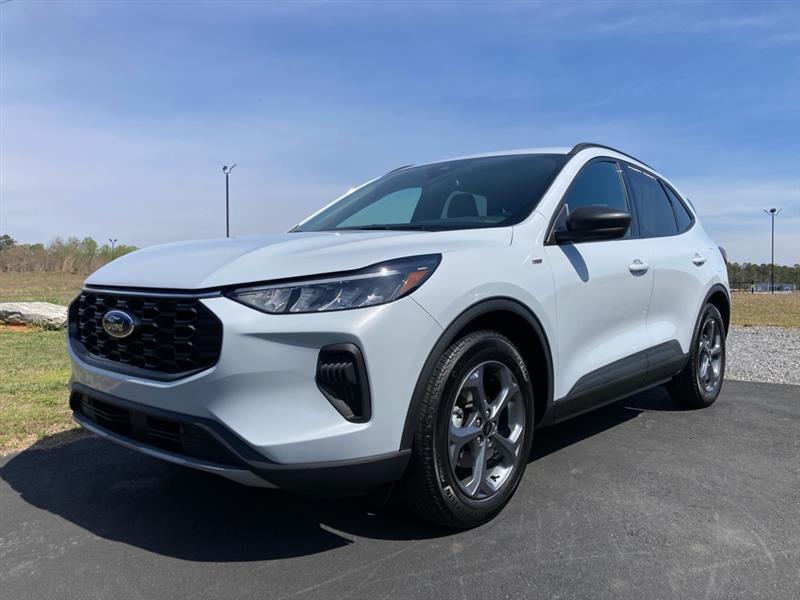 Ford Escape  2025