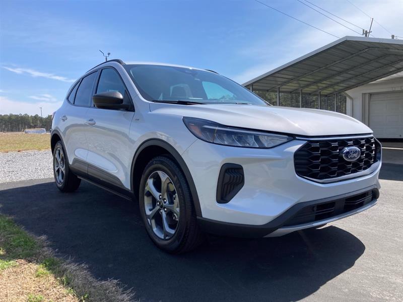 Ford Escape  2025
