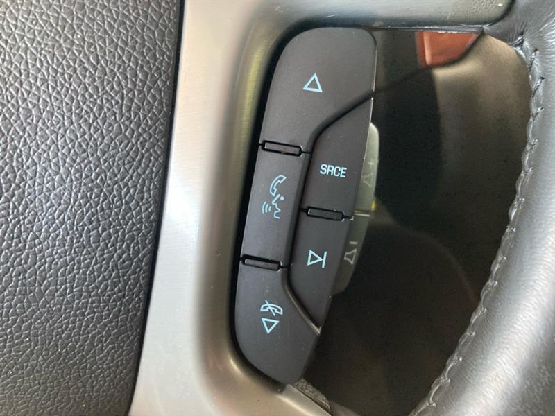 Chevrolet Suburban  2014