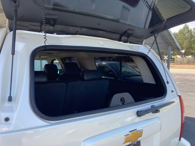 Chevrolet Suburban  2014