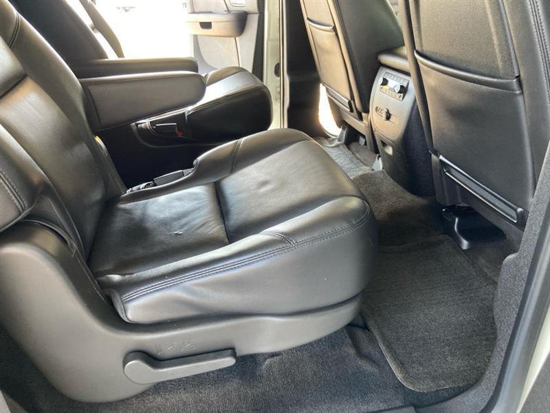 Chevrolet Suburban  2014