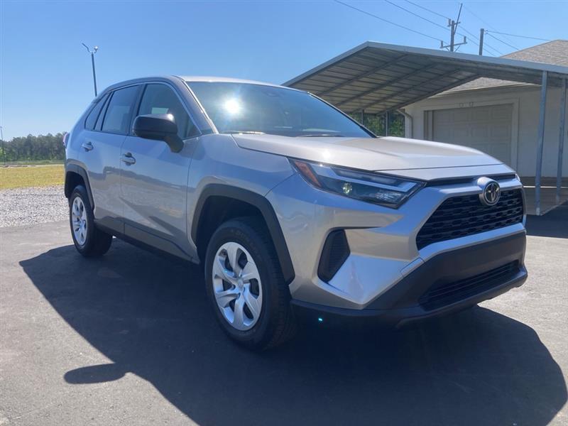 Toyota RAV4  2025