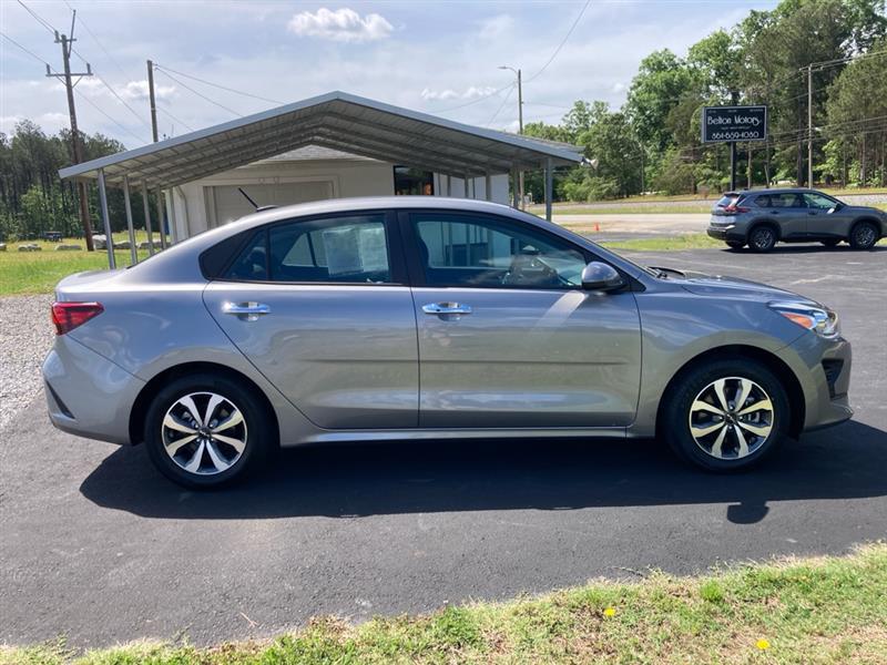 Kia Rio  2023