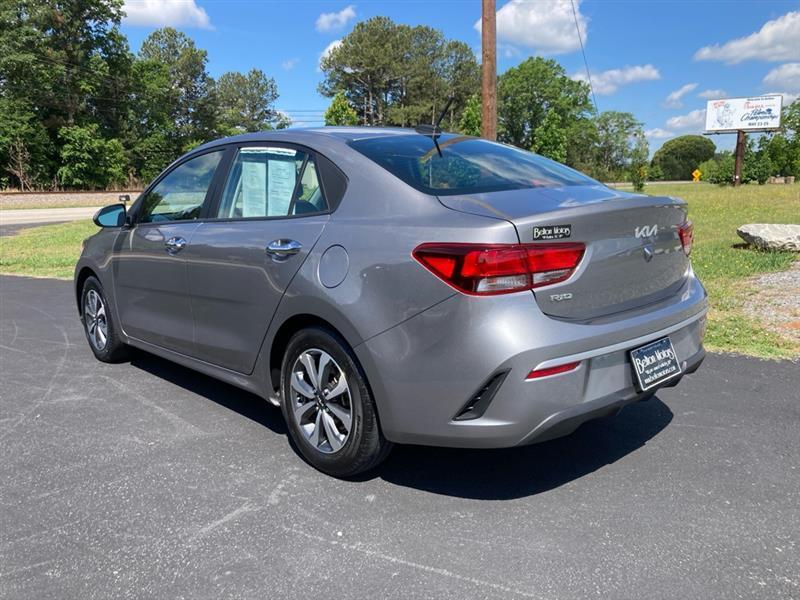 Kia Rio  2023