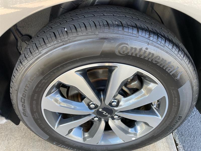 Kia Rio  2023