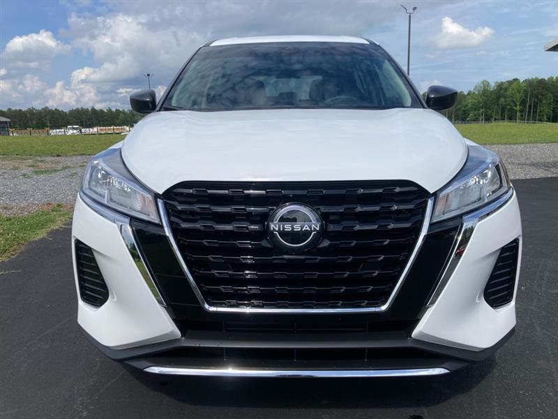 Nissan Kicks  2025