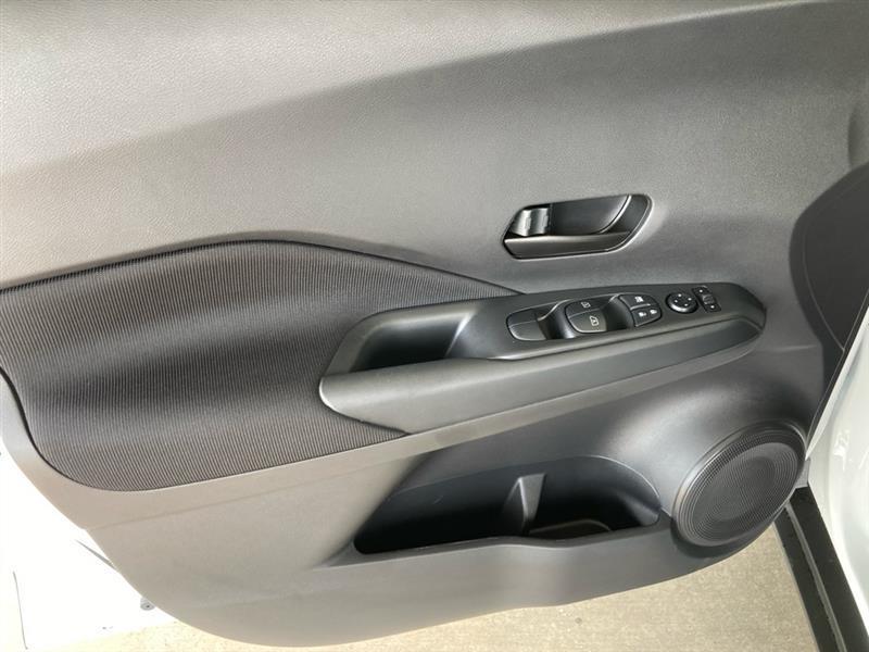 Nissan Kicks  2025