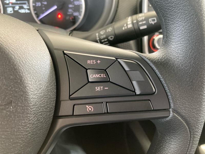 Nissan Kicks  2025