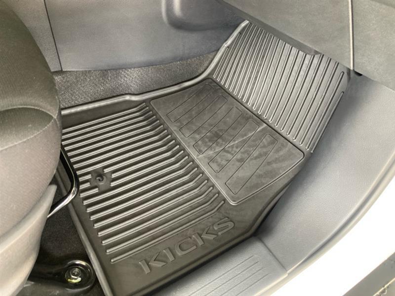 Nissan Kicks  2025