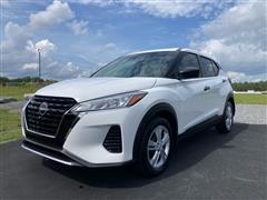 2025 Nissan Kicks 