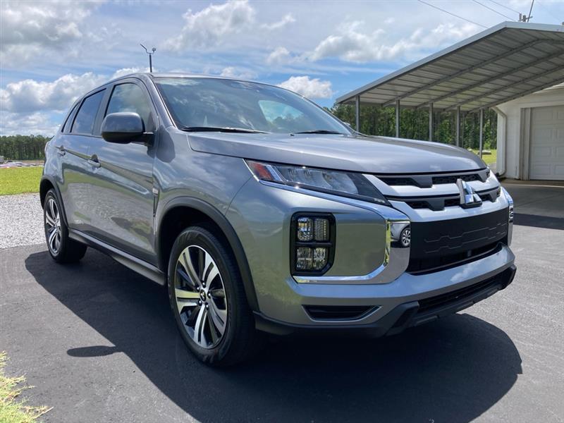 Mitsubishi Outlander Sport  2025