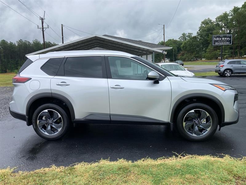 Nissan Rogue  2024