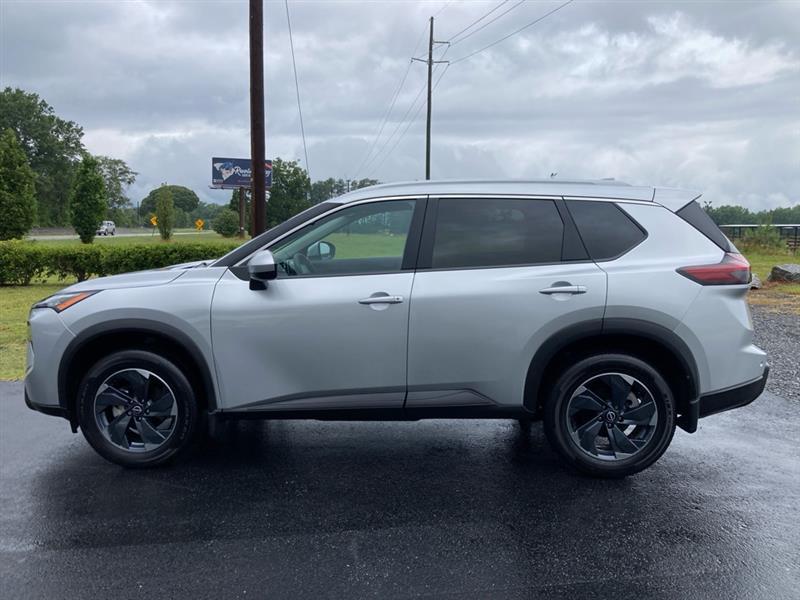 Nissan Rogue  2024