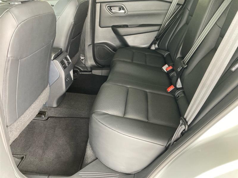 Nissan Rogue  2024