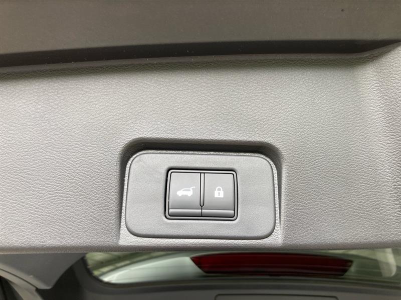 Nissan Rogue  2024