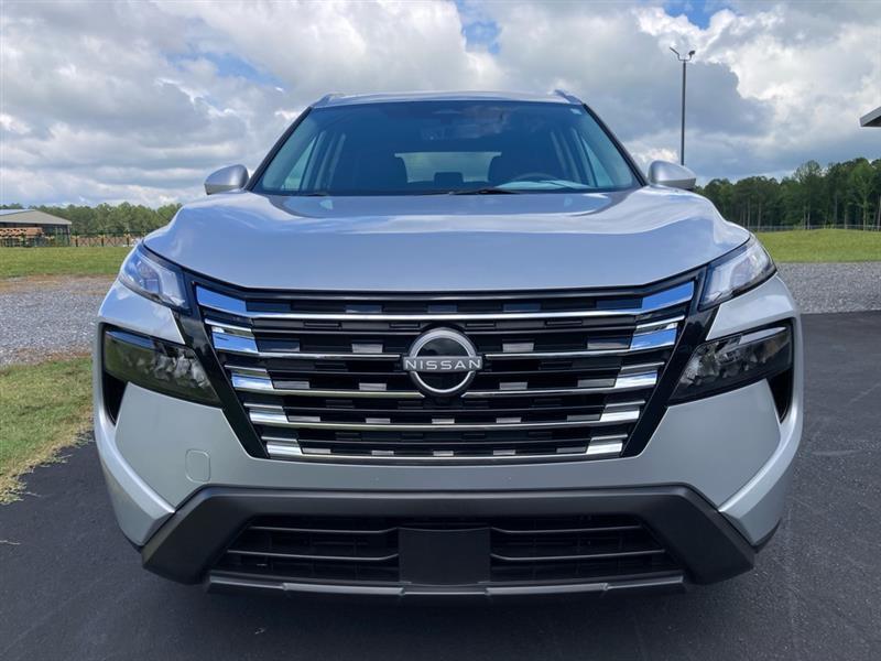 Nissan Rogue  2024