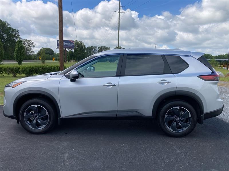 Nissan Rogue  2024