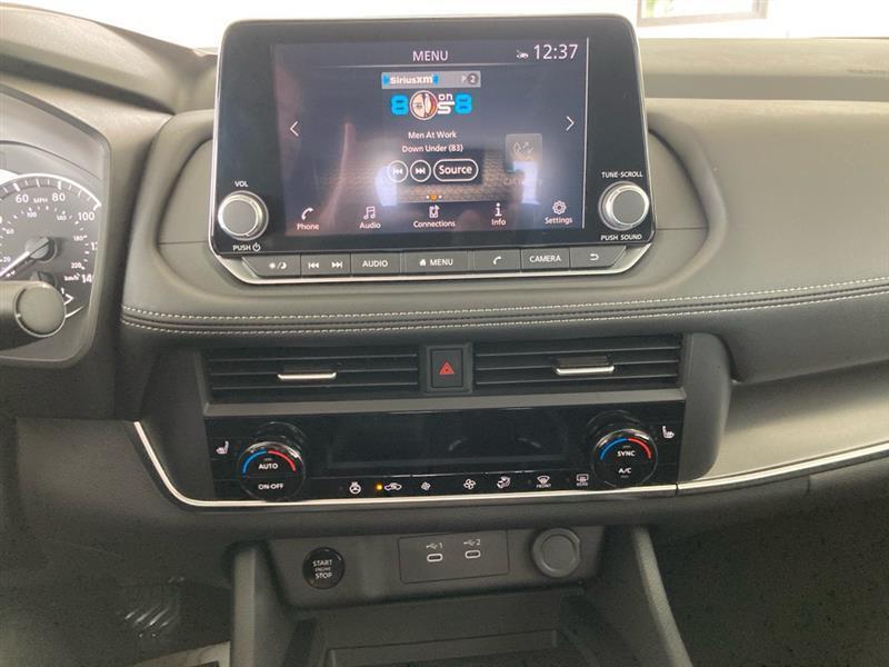 Nissan Rogue  2024
