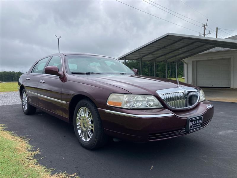 Lincoln Town Car  2008