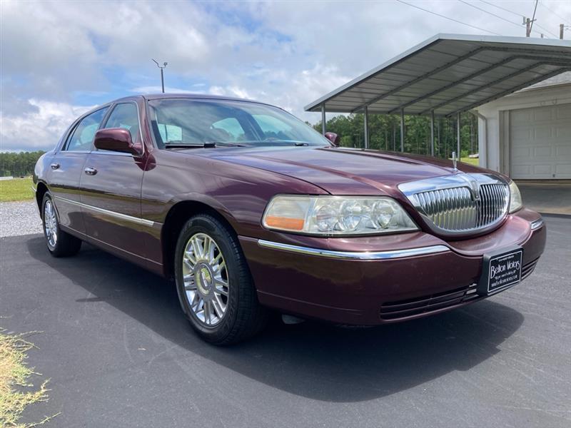 Lincoln Town Car  2008