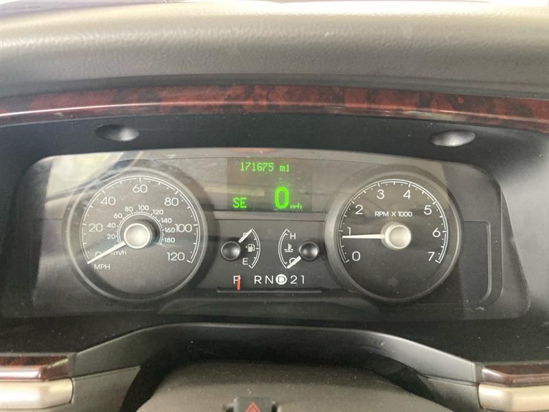 Lincoln Town Car  2008
