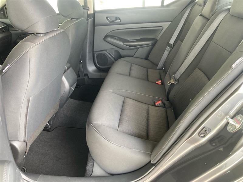 Nissan Altima  2024