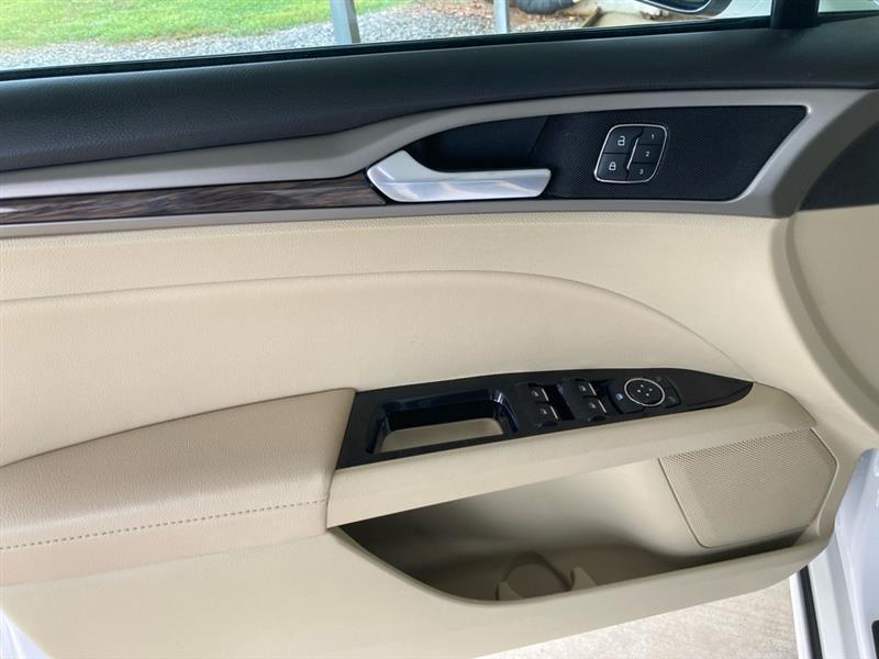Ford Fusion  2014