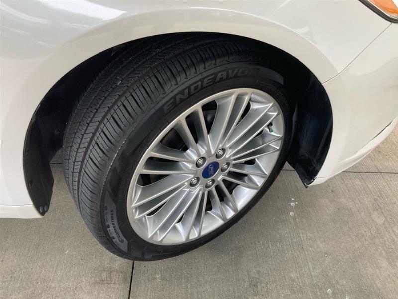 Ford Fusion  2014