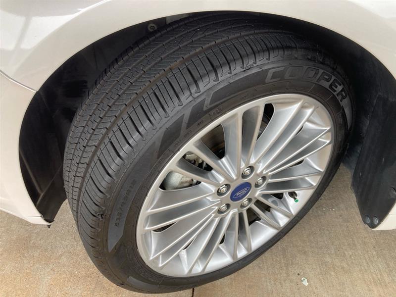 Ford Fusion  2014