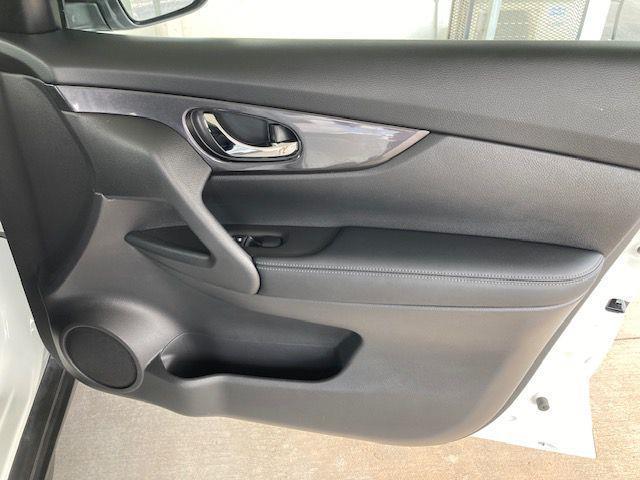 Nissan Rogue  2020
