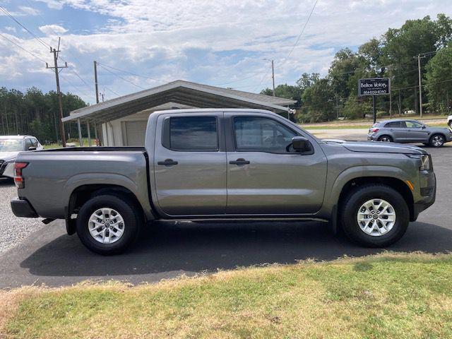 Nissan Frontier  2025